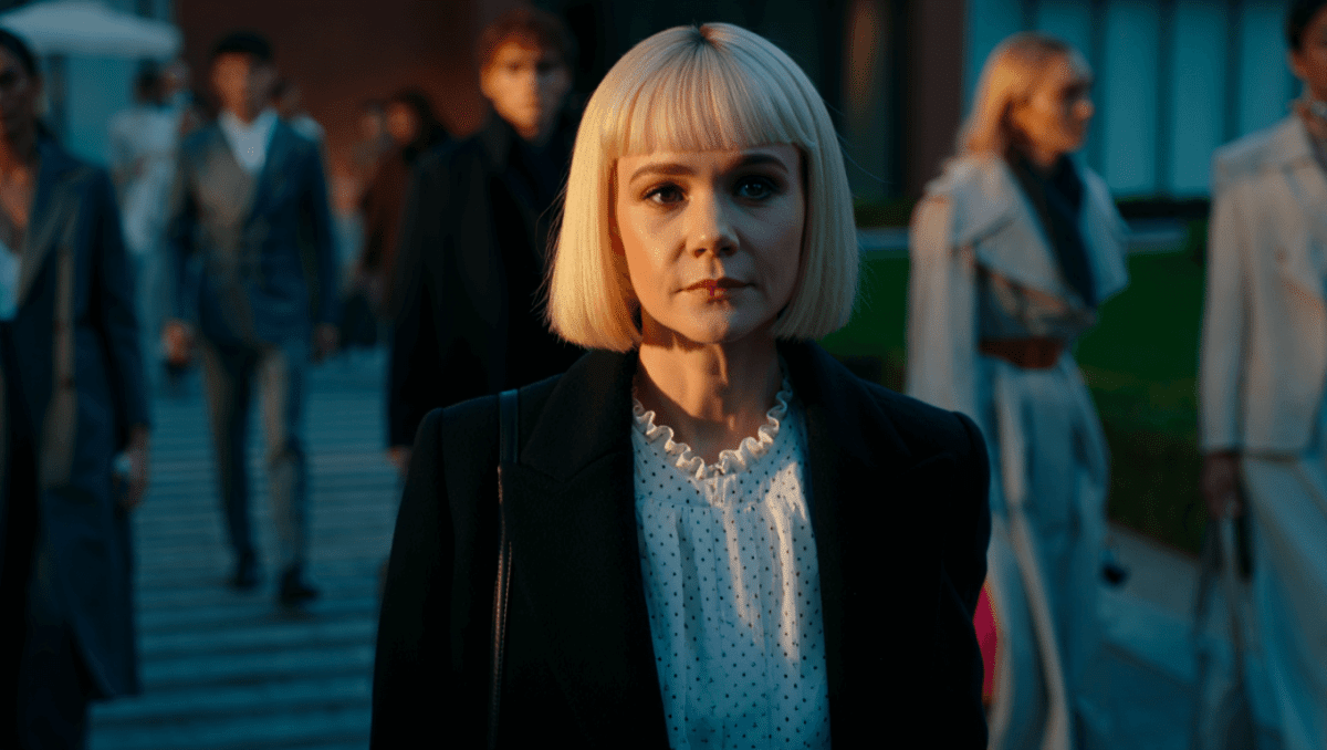 Carey Mulligan brings timeless elegance to Milan Fashion Week in Prada