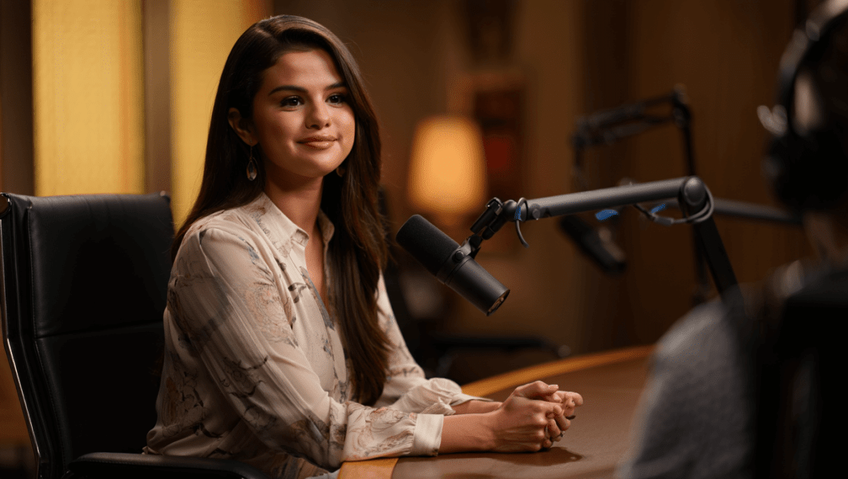 Dorothea lyrics Taylor Swift explores lost friendship, sparks Selena Gomez theory