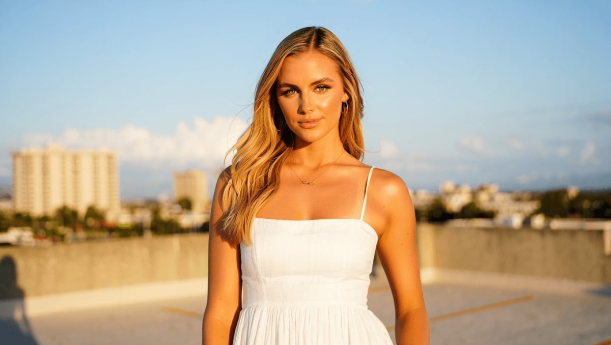 See 'Bachelorette', 'Mormon Wives' star Taylor Frankie Paul in photosCelebrities