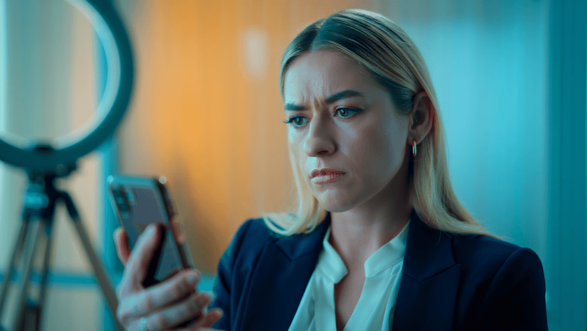 Alix Earle Alex Cooper feud heats up as Cooper breaks silence on 'fake drama'