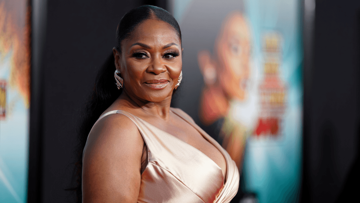 Latoya Jackson addresses Janet, Jermaine feud rumors at Michael premiere in LA