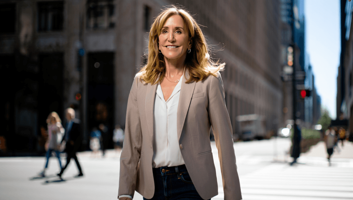 Felicity Huffman reveals daughter's talent, takes acting advice from her