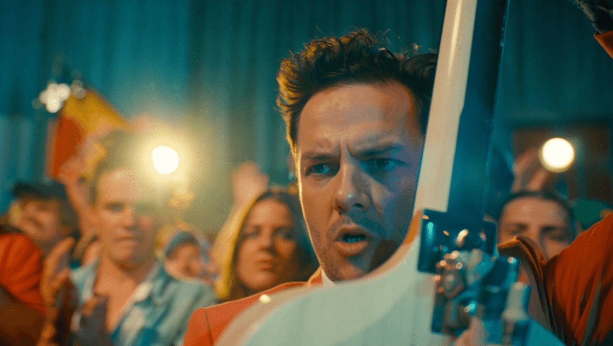 Coachella set times drop with Jack White surprise, Sabrina Carpenter opens Friday