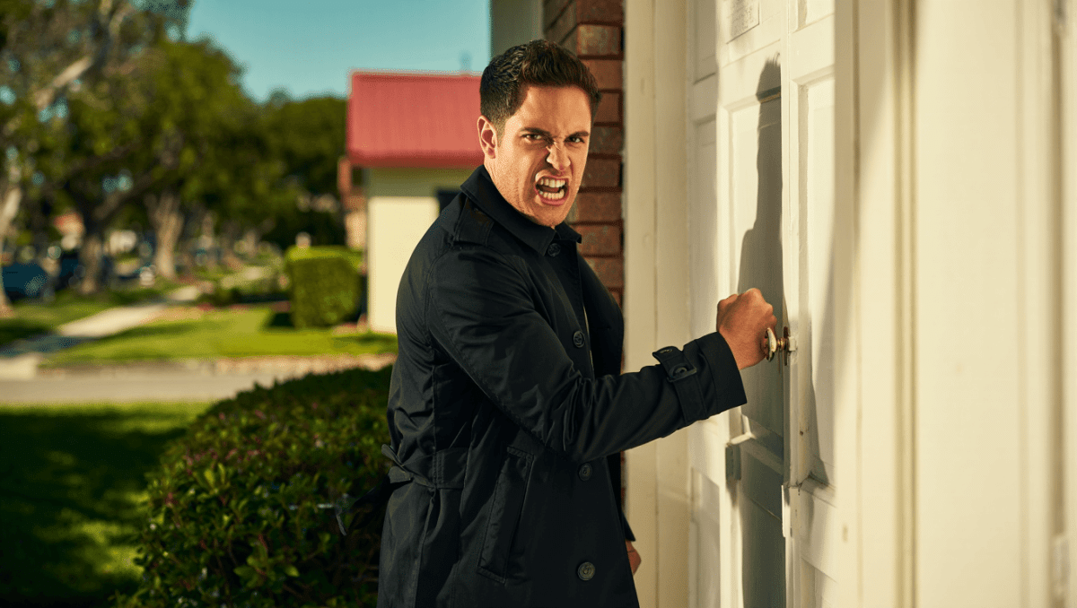 Jason Nichols faces felony charges after viral home invasion shovel fight