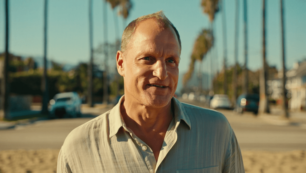 Woody Harrelson reveals Matthew McConaughey's unusual habit when visiting his home