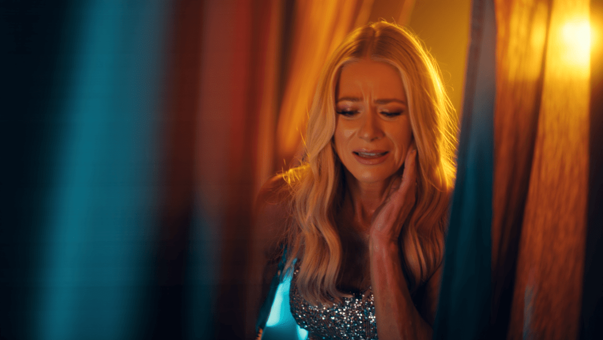 LeAnn Rimes cancels Spokane and Seattle shows for 30 Years of Blue tour due to illness