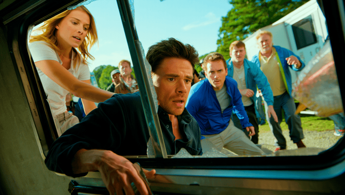 Jonathan Majors falls through window on Daily Wire set, crew strikes over safety