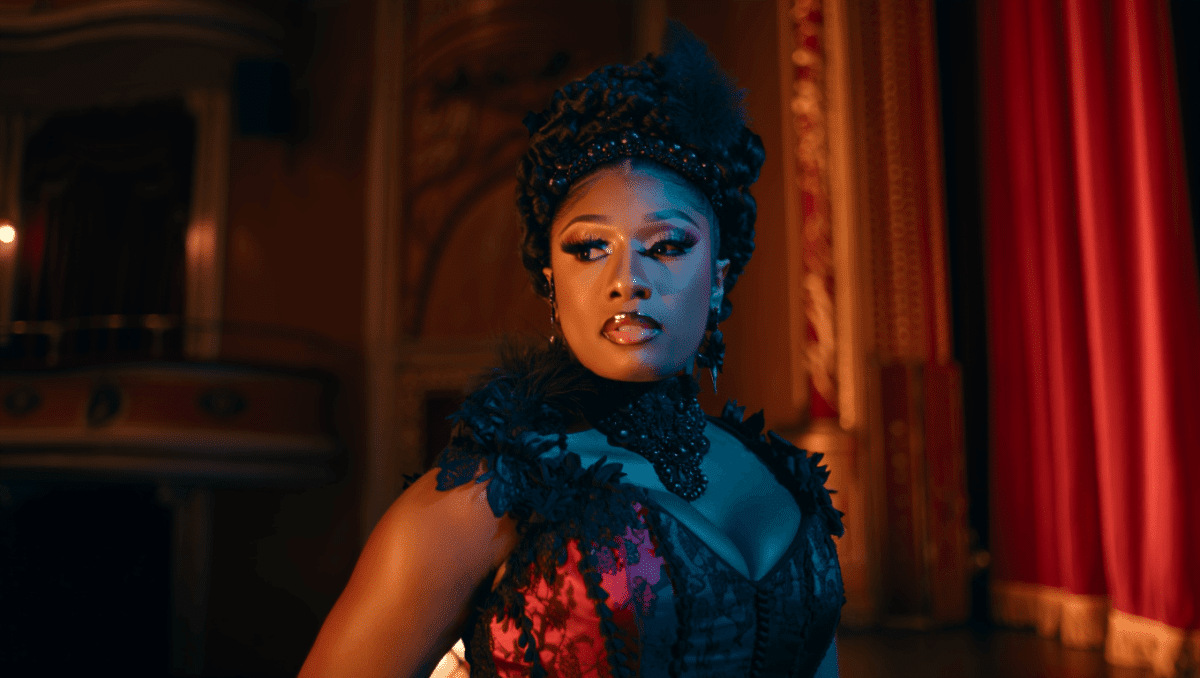 Stallion rapper hospitalized during Moulin Rouge show, returns Thursday