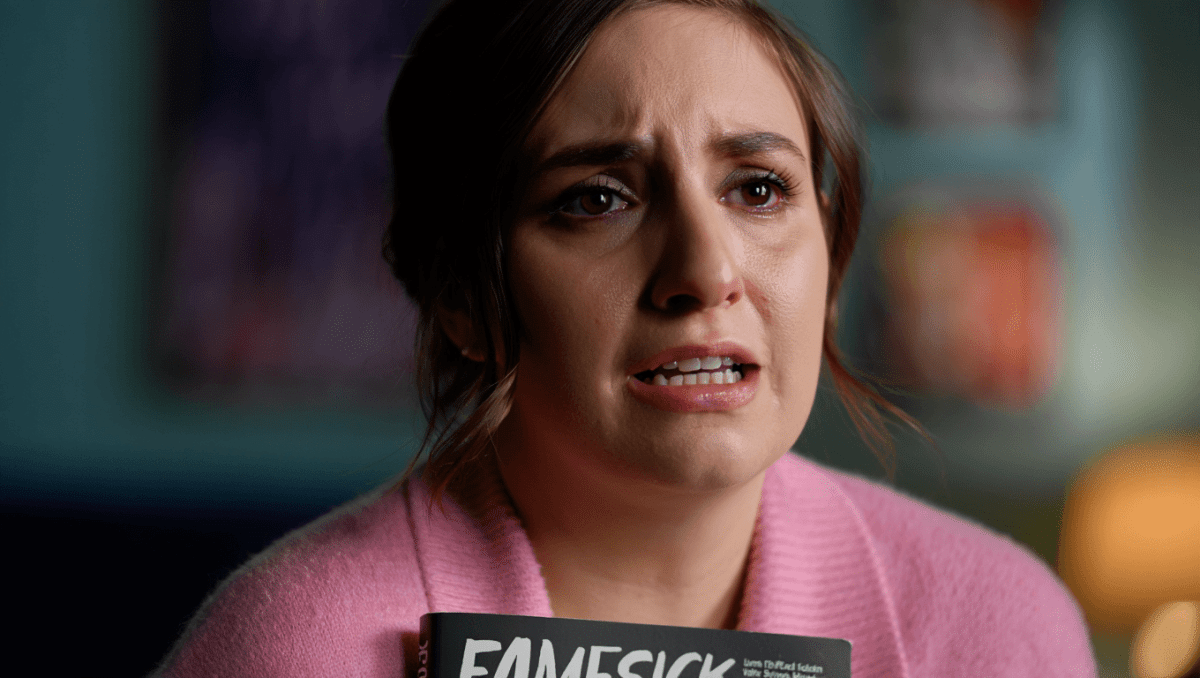 Lena Dunham's memoir Famesick hits #1 on NYT bestseller list, 60,000 copies sold