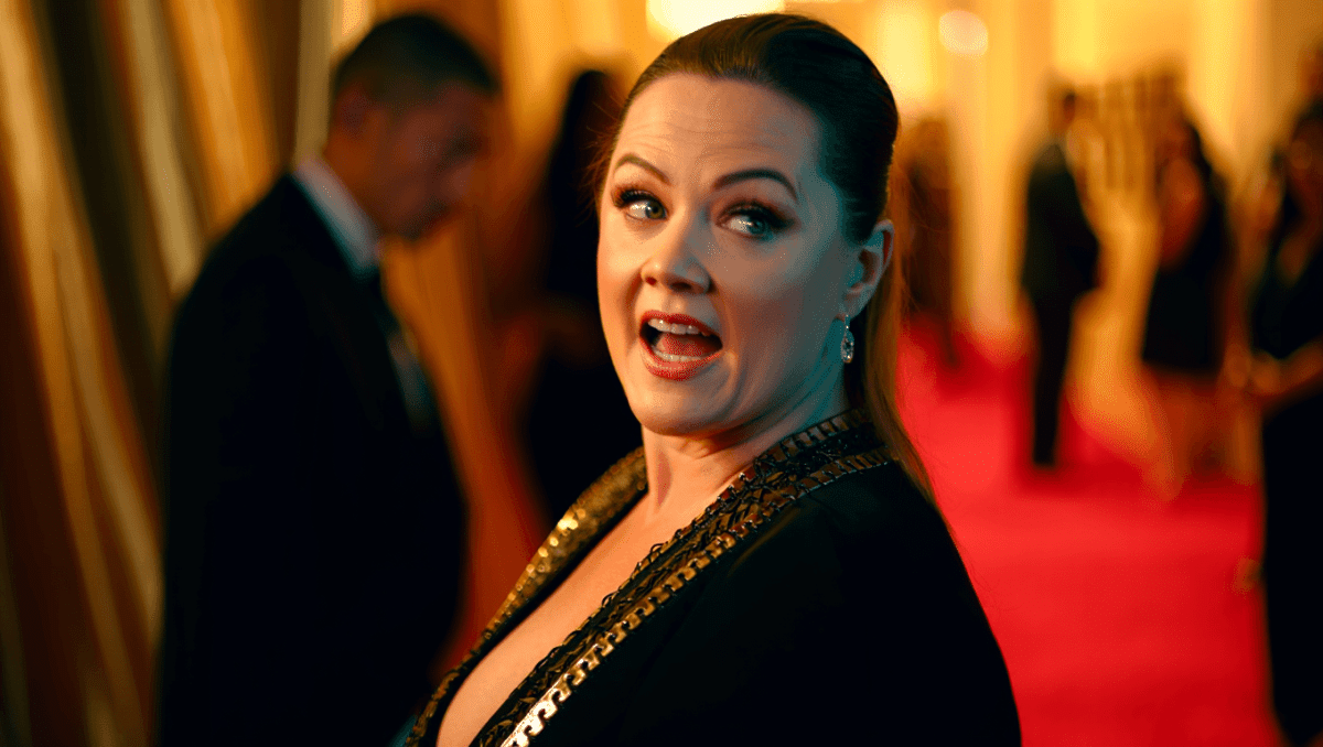 Melissa McCarthy stuns in custom black gown at Golden Globes, returns to red carpet in 2026