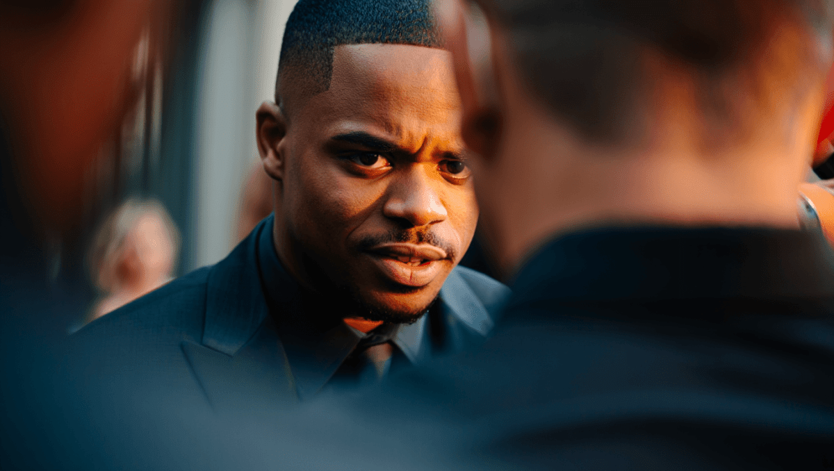 Oz Pearlman headlines White House Correspondents' Dinner in Washington, announces Netflix special