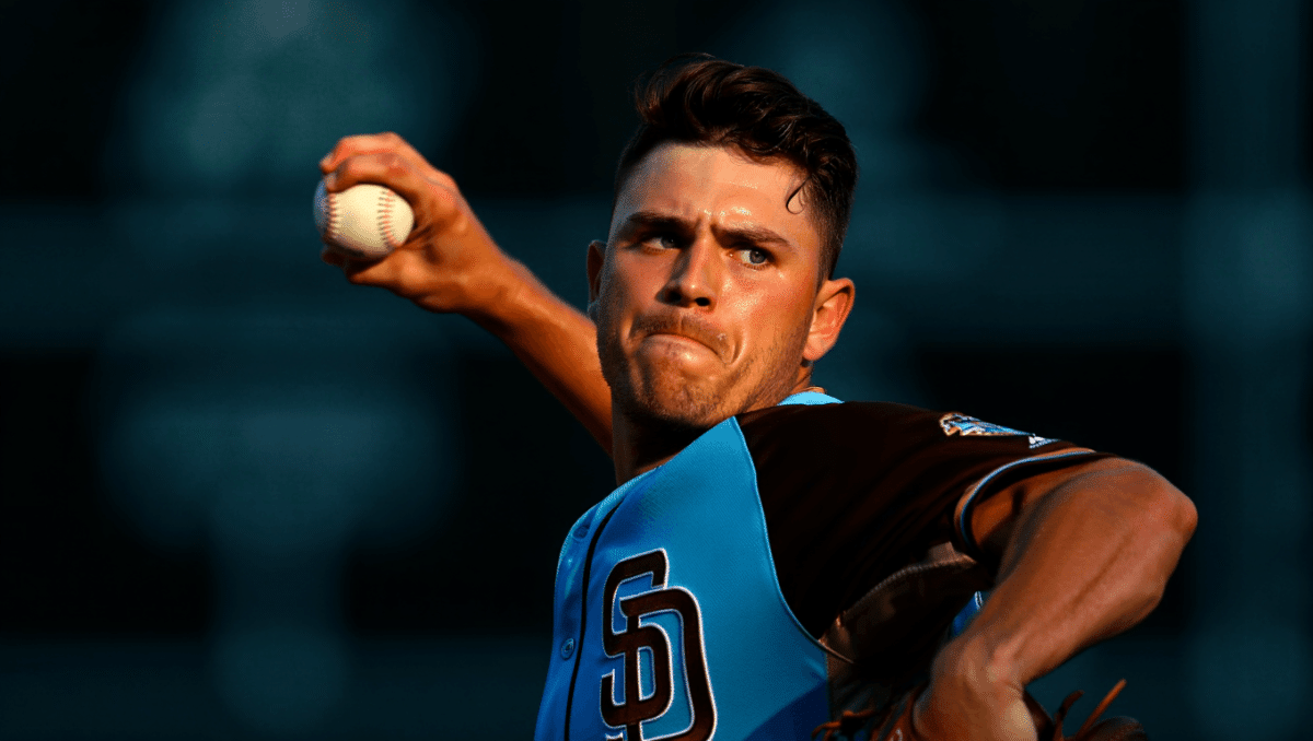 Mason Miller extends scoreless streak to 31 2/3 innings against Angels