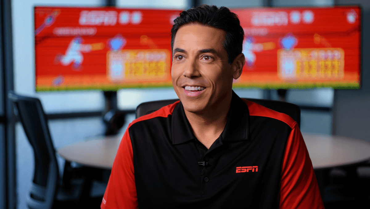 Jeff Passan launches 'Sources Tell Jeff Passan' MLB podcast with ESPN, debuts with Cy Young winners