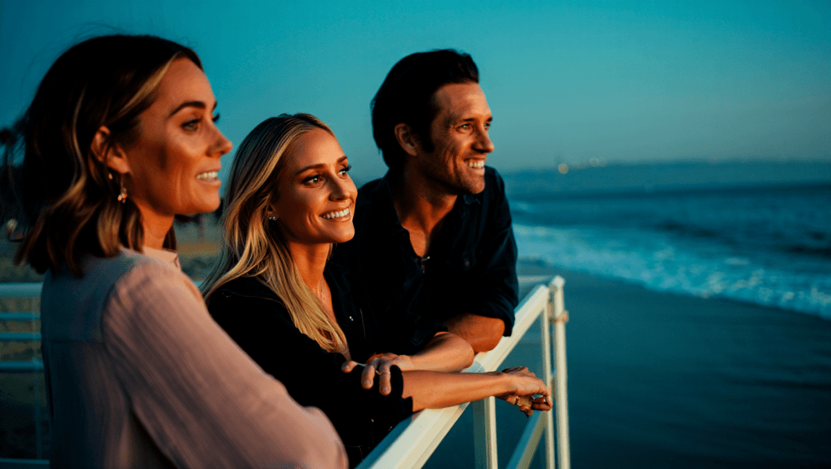 Kristin Cavallari reunites with Laguna Beach cast for emotional 22-year reunion special