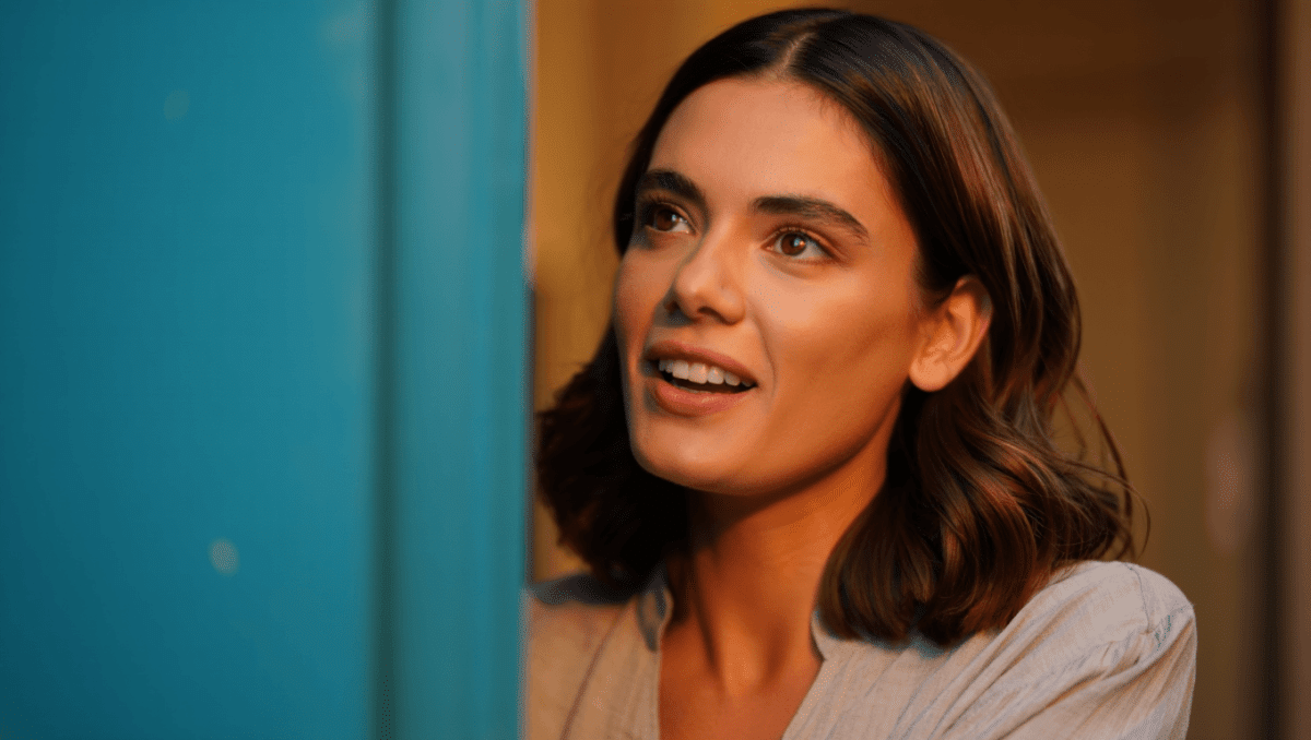 Rachel Sennott joins Chris Hemsworth in crime thriller 'Kockroach'