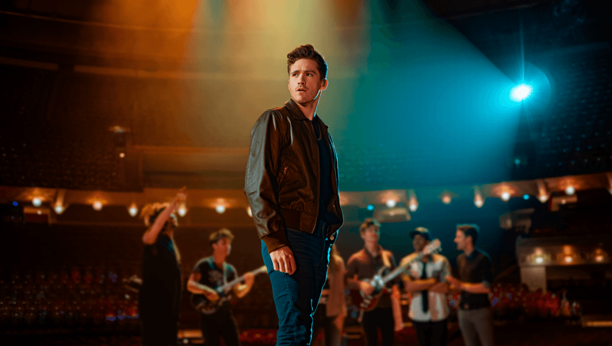 Hudson Westbrook sells out Foster Pavilion in Waco, releases 'Backwards'