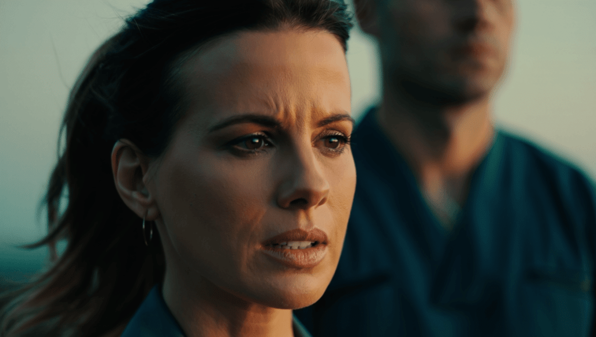 Kate Beckinsale calls out Mark Ruffalo after being fired by mutual agent for Gaza post