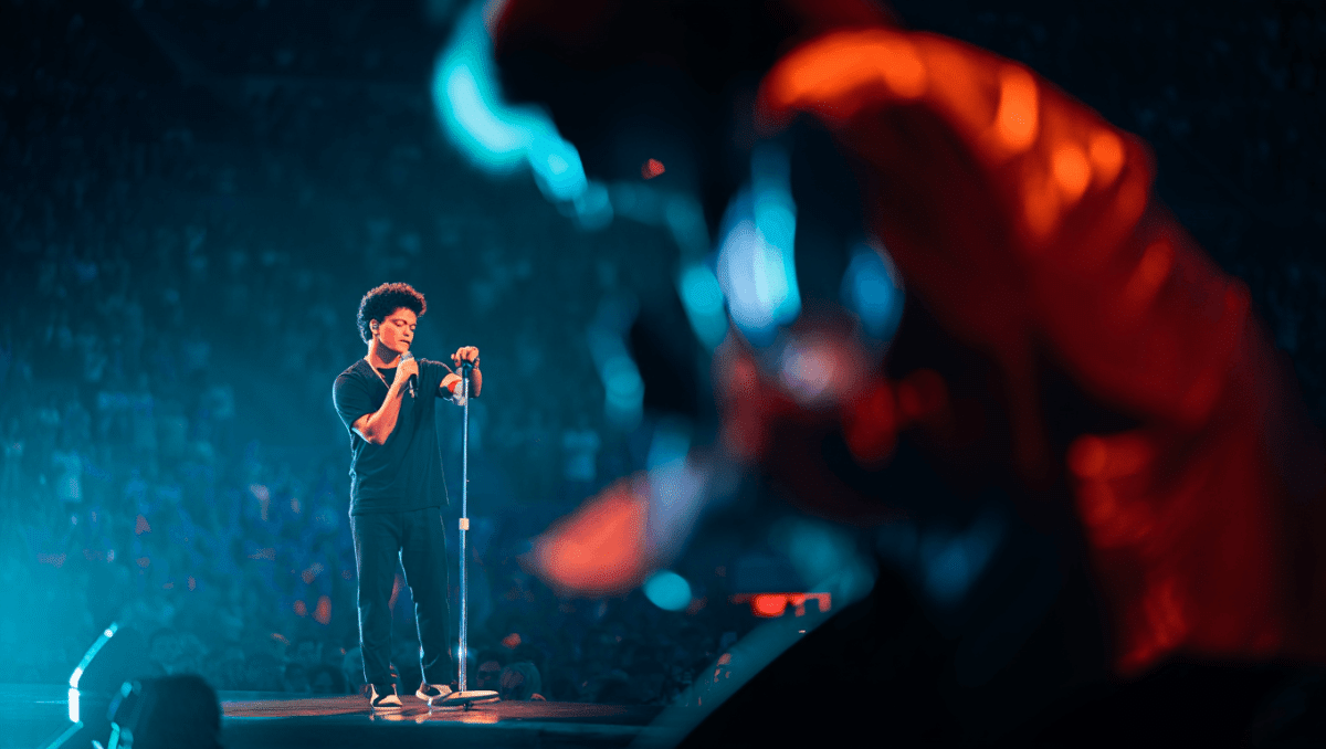 Bruno Mars concert kicks off The Romantic Tour tonight in Vegas