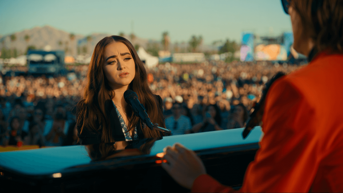 Sabrina Carpenter apologizes for calling zaghrouta weird at Coachella