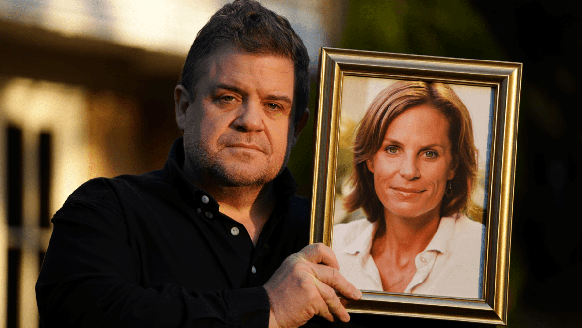 Patton Oswalt honors late wife Michelle McNamara 10 years after her death