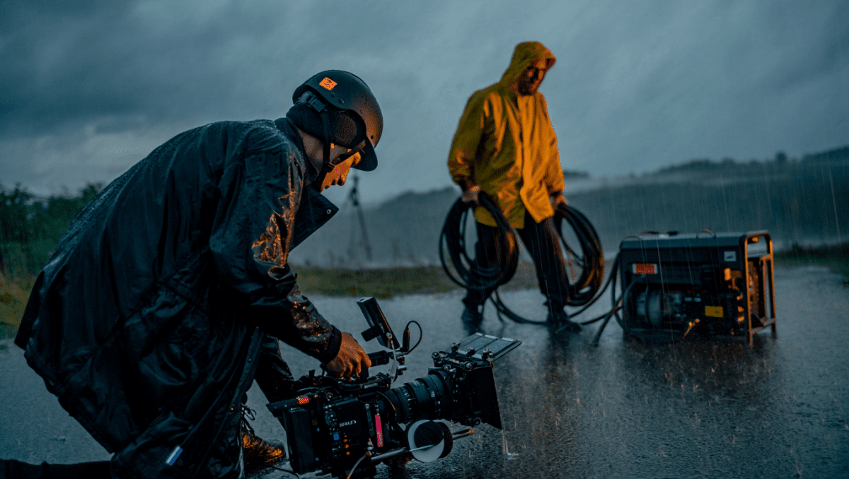 A Knight of the Seven Kingdoms halts Season 2 filming after historic flood in Spain