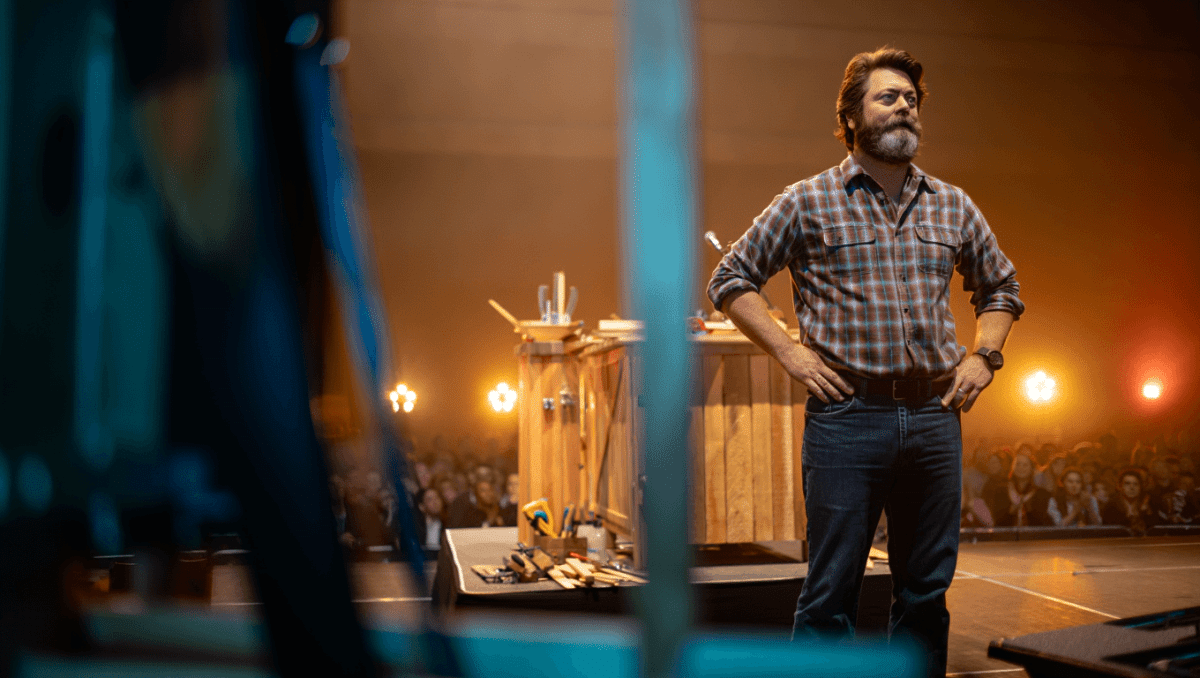 Nick Offerman brings Big Woodchuck tour to East Coast, building things onstage