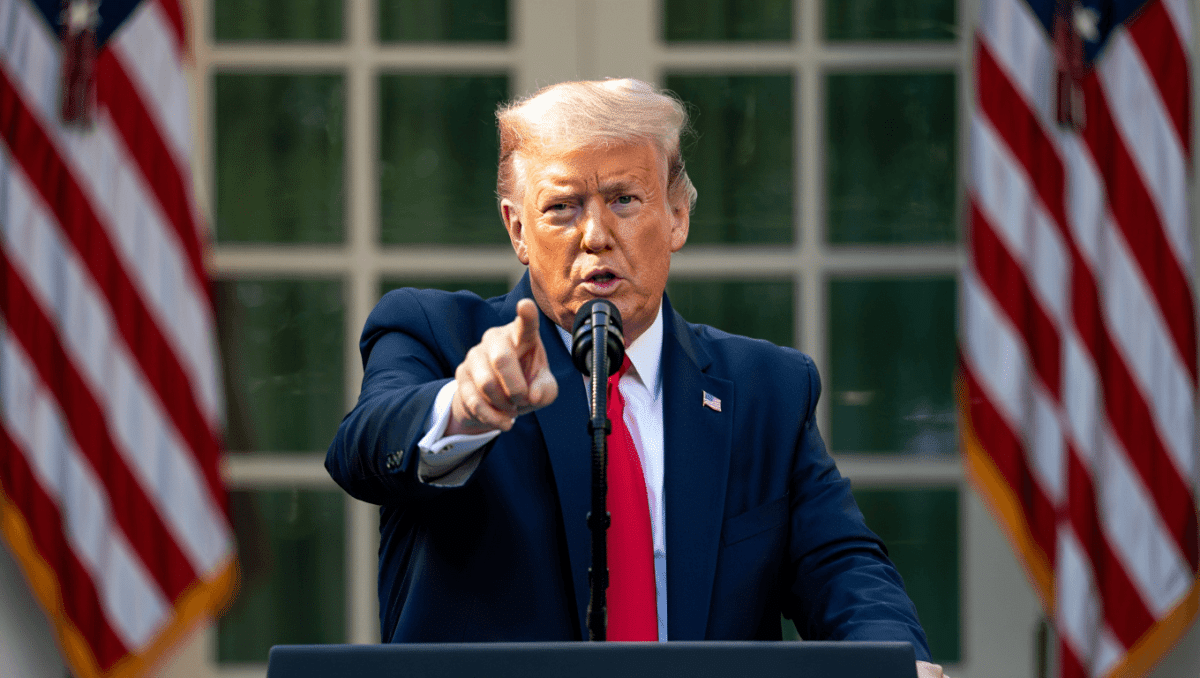 Fox News Live: Trump escalates Iran war threat over Hormuz passage