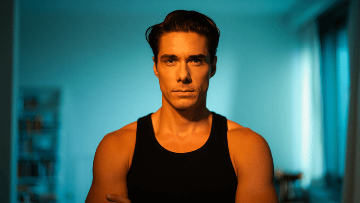 Tom Blyth won't get boxed in—reveals why he's dodging typecasting traps