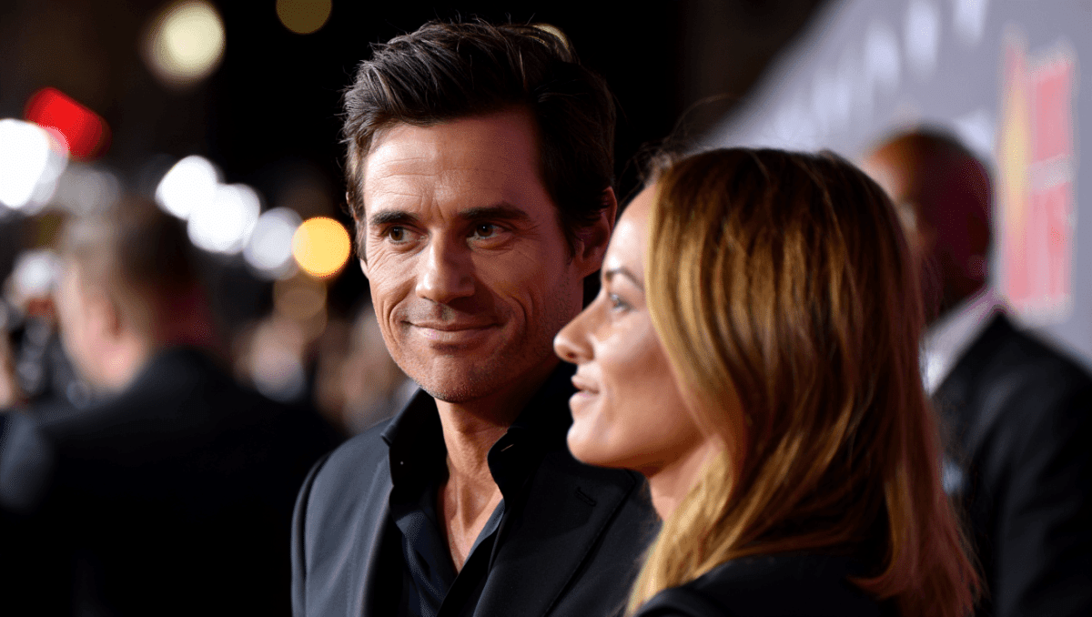 Paul Walter Hauser won't stop gushing about wife Amy, calls her his 'better parent'