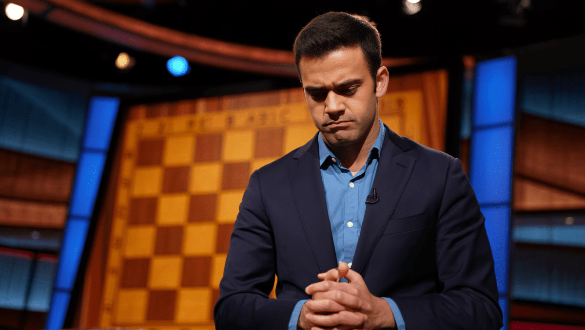 Greg Shahade continues winning streak on Jeopardy!, defeated Jamie Ding's historic run