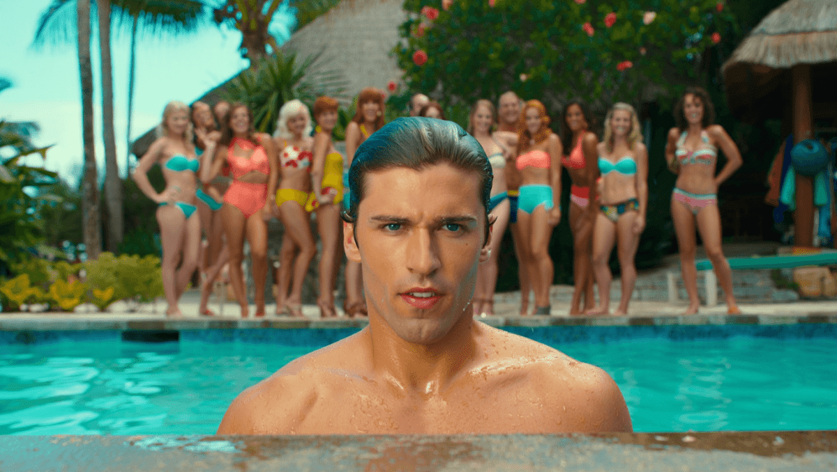 Hudson Williams stars in Laufey's '70s-inspired 'Madwoman' music video with surprise cameos