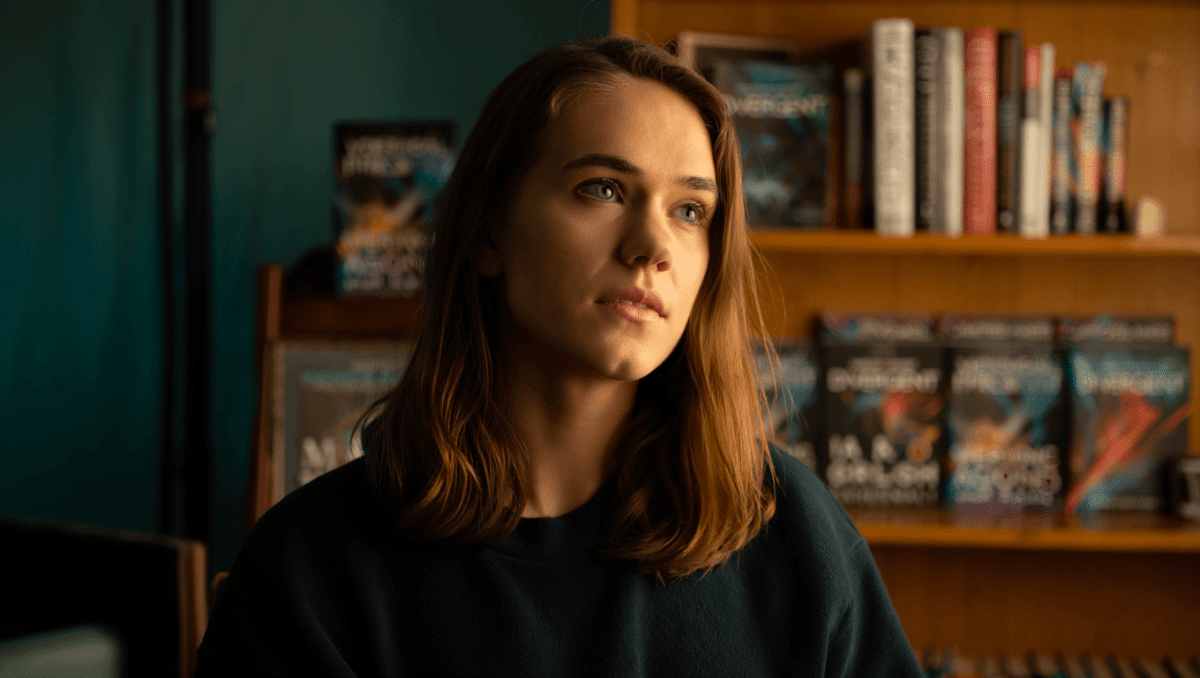 The Sixth Faction: Veronica Roth's new Divergent novel reimagines Beatrice Prior's story, coming Oct 6