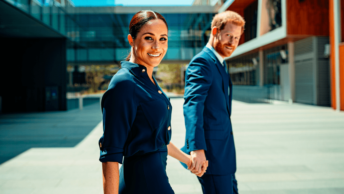 Meghan arrives in Sydney for final stop of Australia tour with Prince Harry