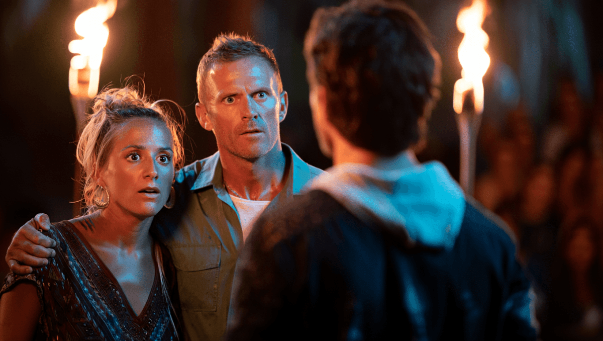 Who was voted off Survivor tonight in shocking double elimination finale twist