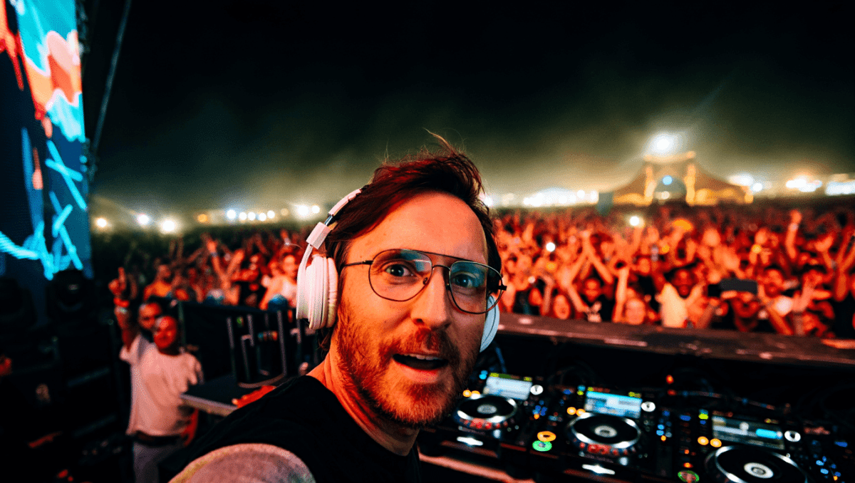 David Guetta delivers 2-hour Coachella Quasar set with EDM hits
