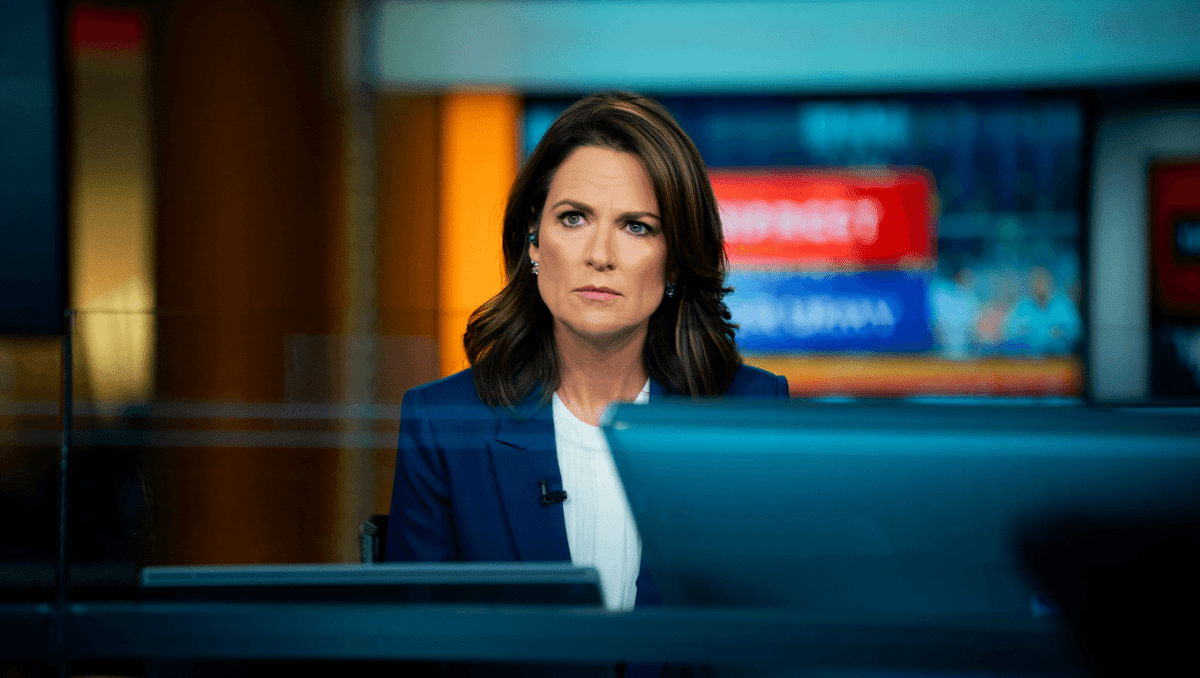 Savannah Guthrie leaves Anne Hathaway interview mid-show, fans worried