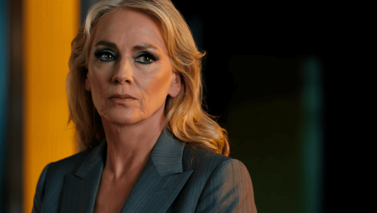 Jean Smart teases shocking Hacks finale, season 5 premieres April 9