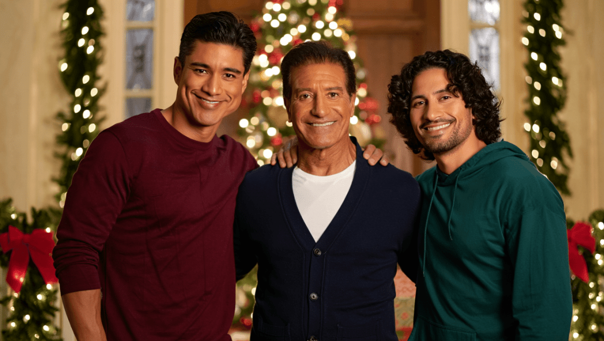 Mario Lopez teams with Tony Danza for new Christmas movie, son Dominic joins cast