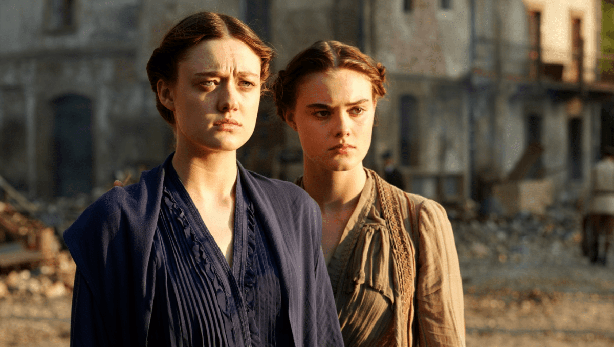 Dakota Fanning and Elle team up to produce The Nightingale film