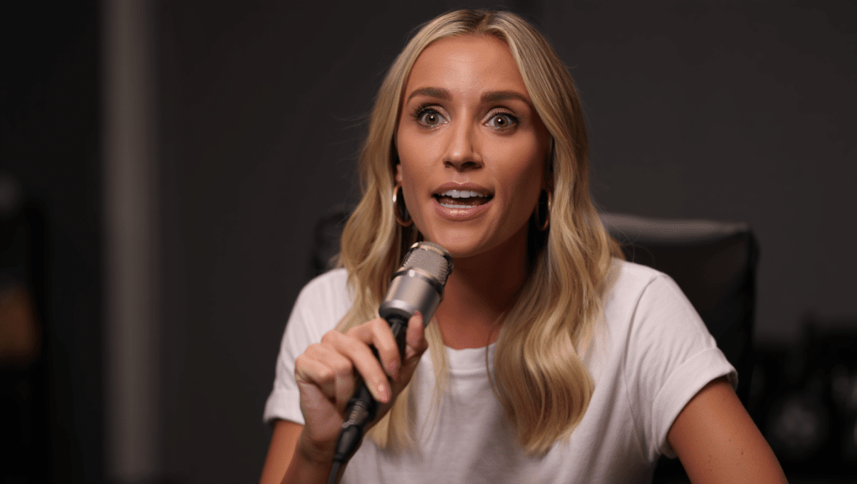 Kristin Cavallari reveals secret Hills cameraman romance that got him fired