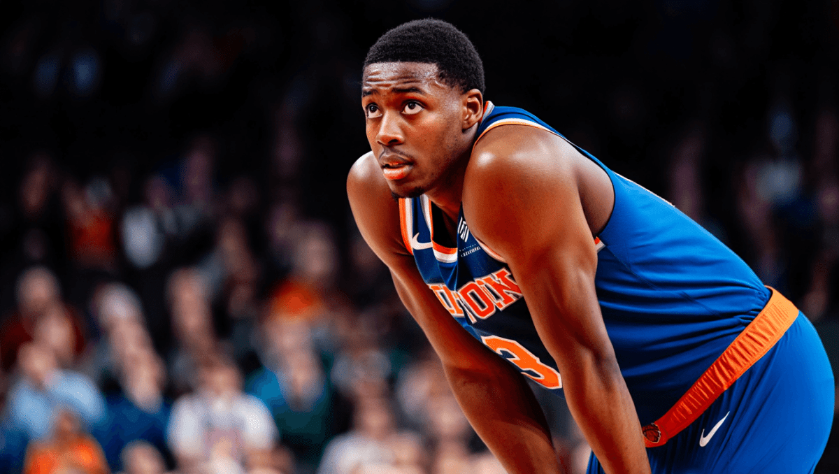 Hawks face Knicks in Game 1 playoff showdown, Brunson leads Knicks early