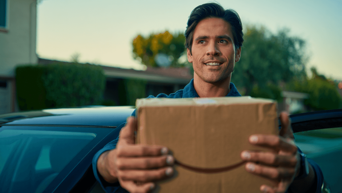 Danny Pintauro reveals he's delivering packages while acting roles dry up