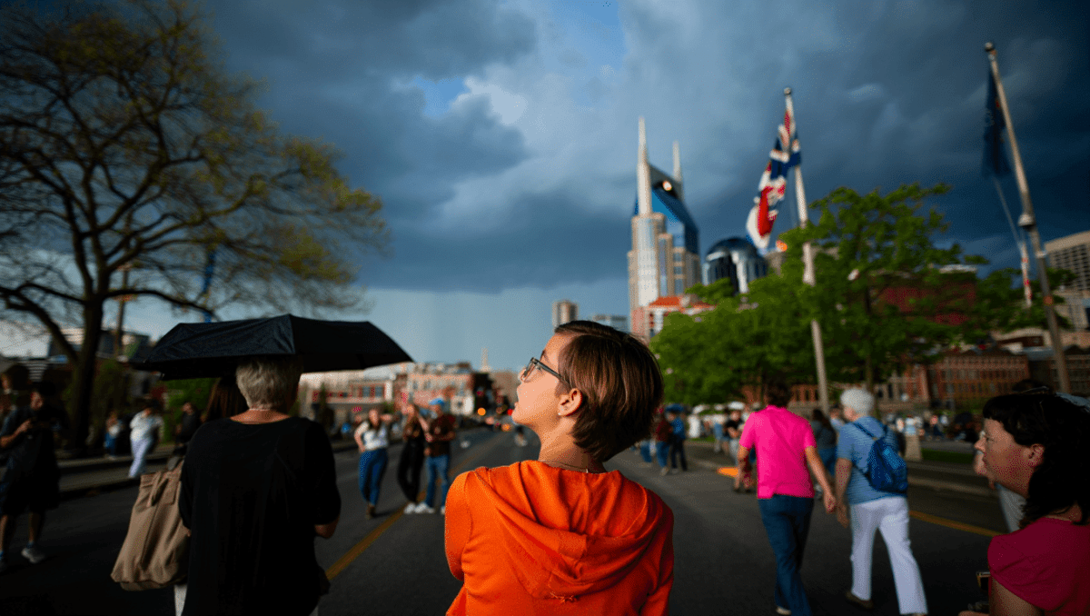 Nashville weather brings afternoon thunderstorms, high 82F today