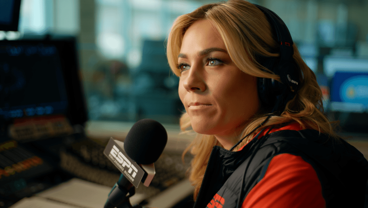 Laura Rutledge reveals anxiety battles from first full MNF season, opens up on mental struggles