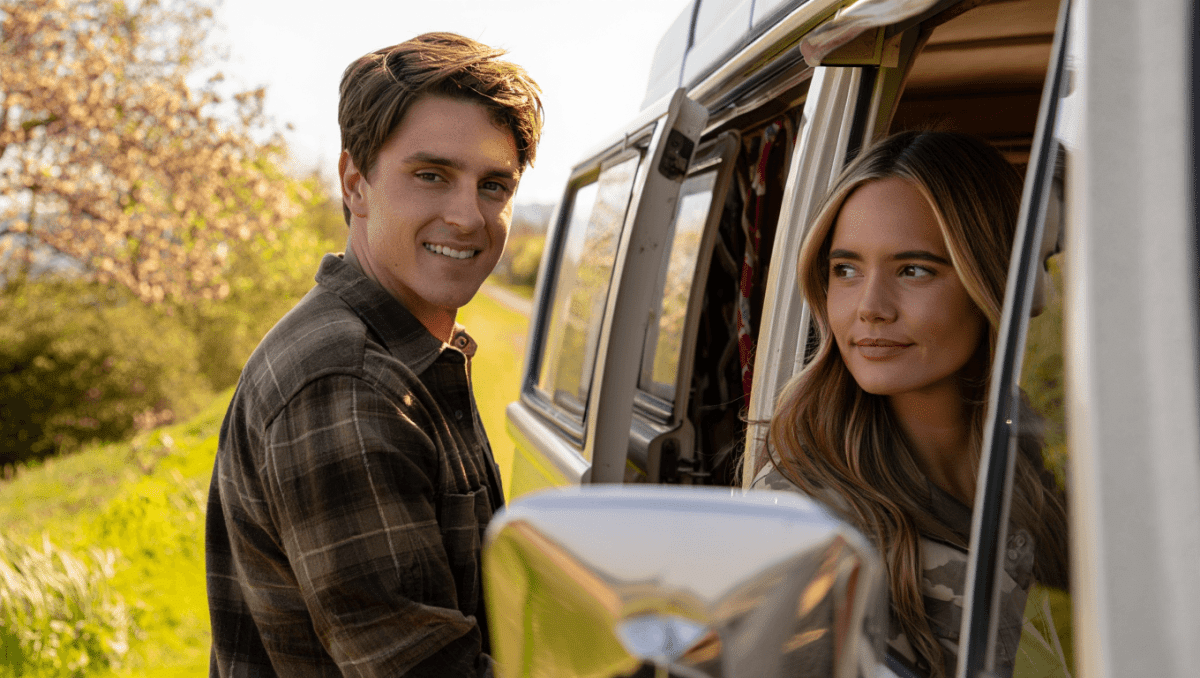 Tyler Hynes stars in 'I'll Be Seeing You' Hallmark premiere