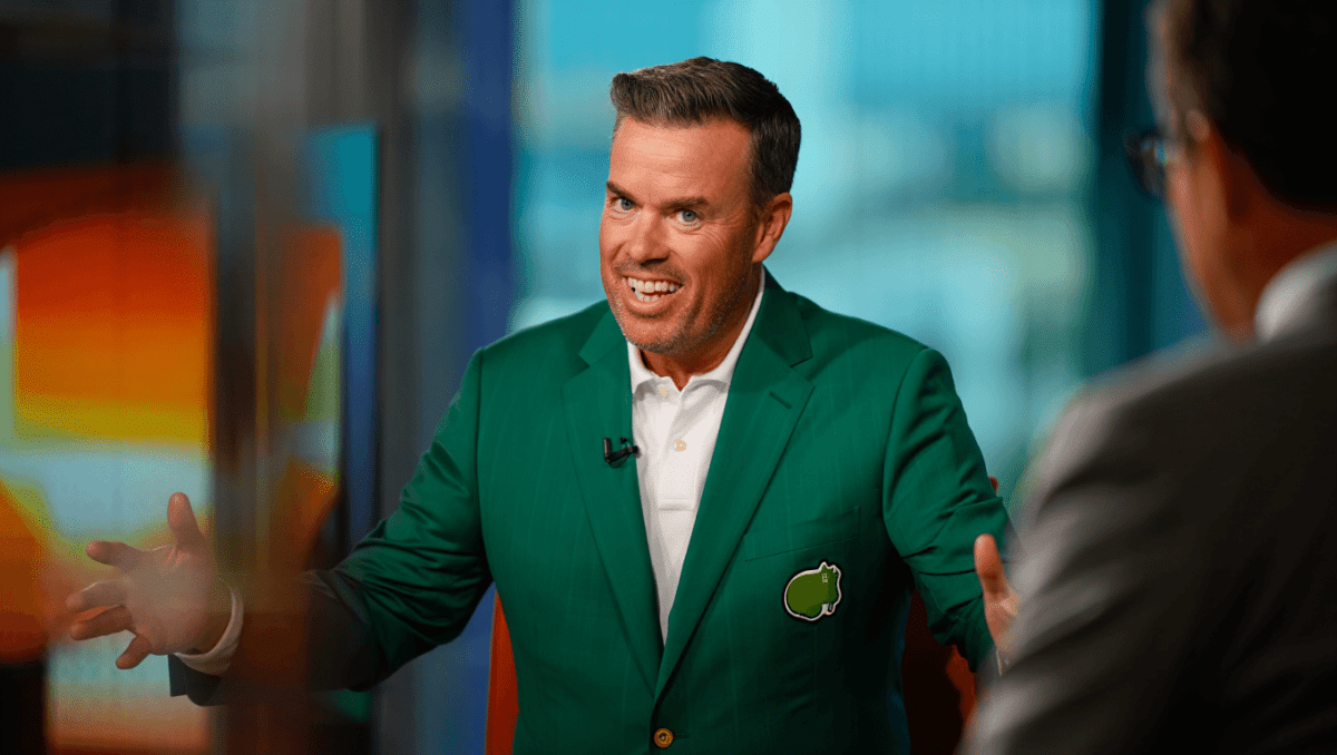 Carson Daly reveals Masters told him to stop wearing Amazon knockoff green jacket on air