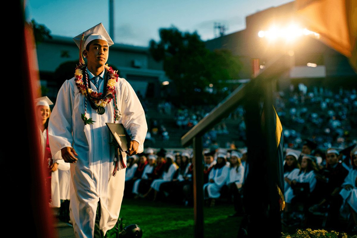 Emme Maribel Muñiz graduates high school, attends Sarah Lawrence on theater major