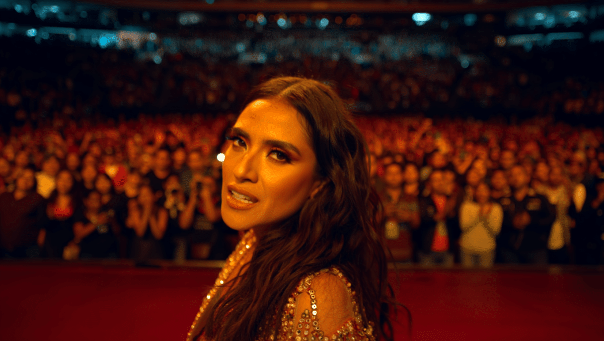 Gloria Trevi takes Mexico City stage May 16 at Autódromo, celebrates Lifetime Achievement Award