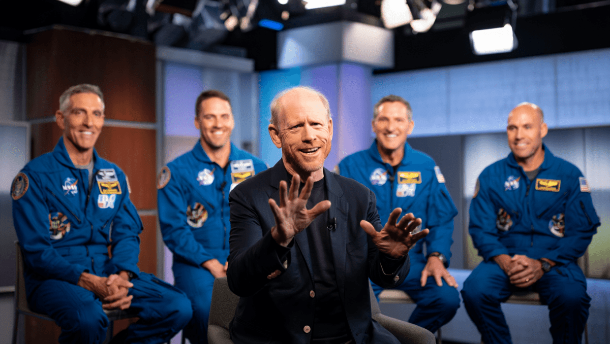 Ron Howard discusses Apollo 13's impact with Artemis II astronauts on CBS Mornings