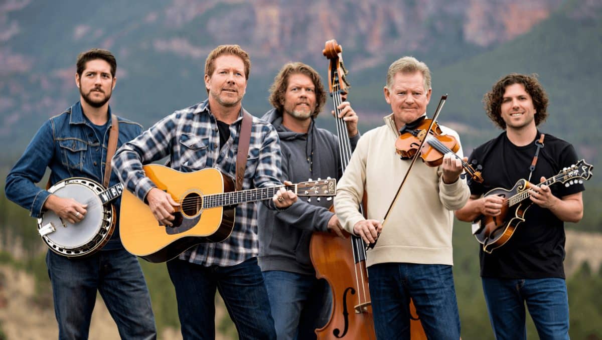 Steep Canyon Rangers Talk Celebrating 25 Years & Revisiting Musical Foundations on ‘Next Act’
